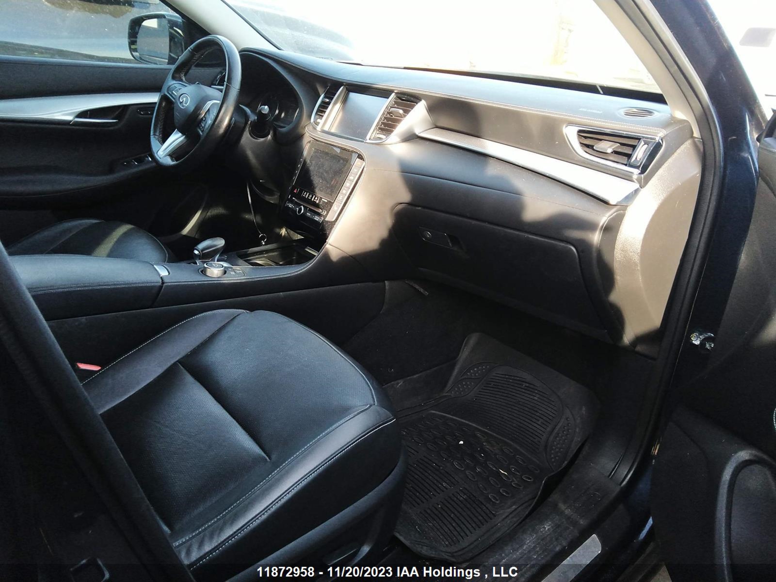 Photo 4 VIN: 3PCAJ5M30KF127029 - INFINITI QX50 