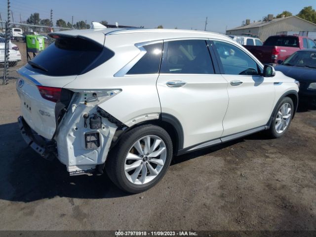 Photo 3 VIN: 3PCAJ5M35KF119198 - INFINITI QX50 