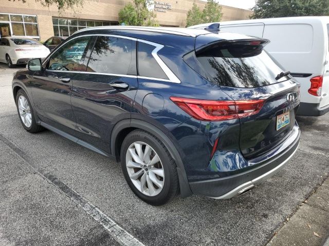 Photo 2 VIN: 3PCAJ5M37KF104556 - INFINITI QX50 