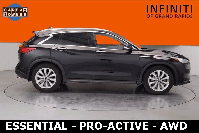 Photo 2 VIN: 3PCAJ5M37KF126945 - INFINITI QX50 