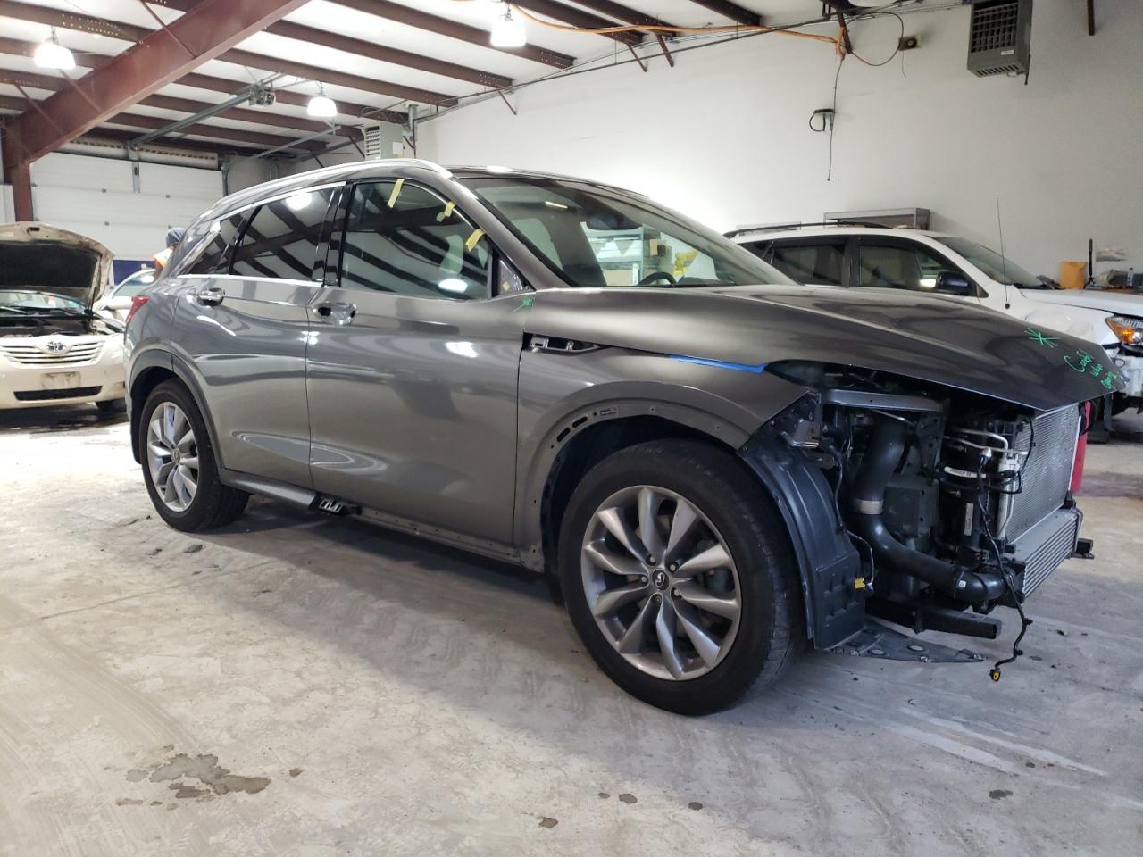 Photo 3 VIN: 3PCAJ5M37KF143504 - INFINITI QX50 