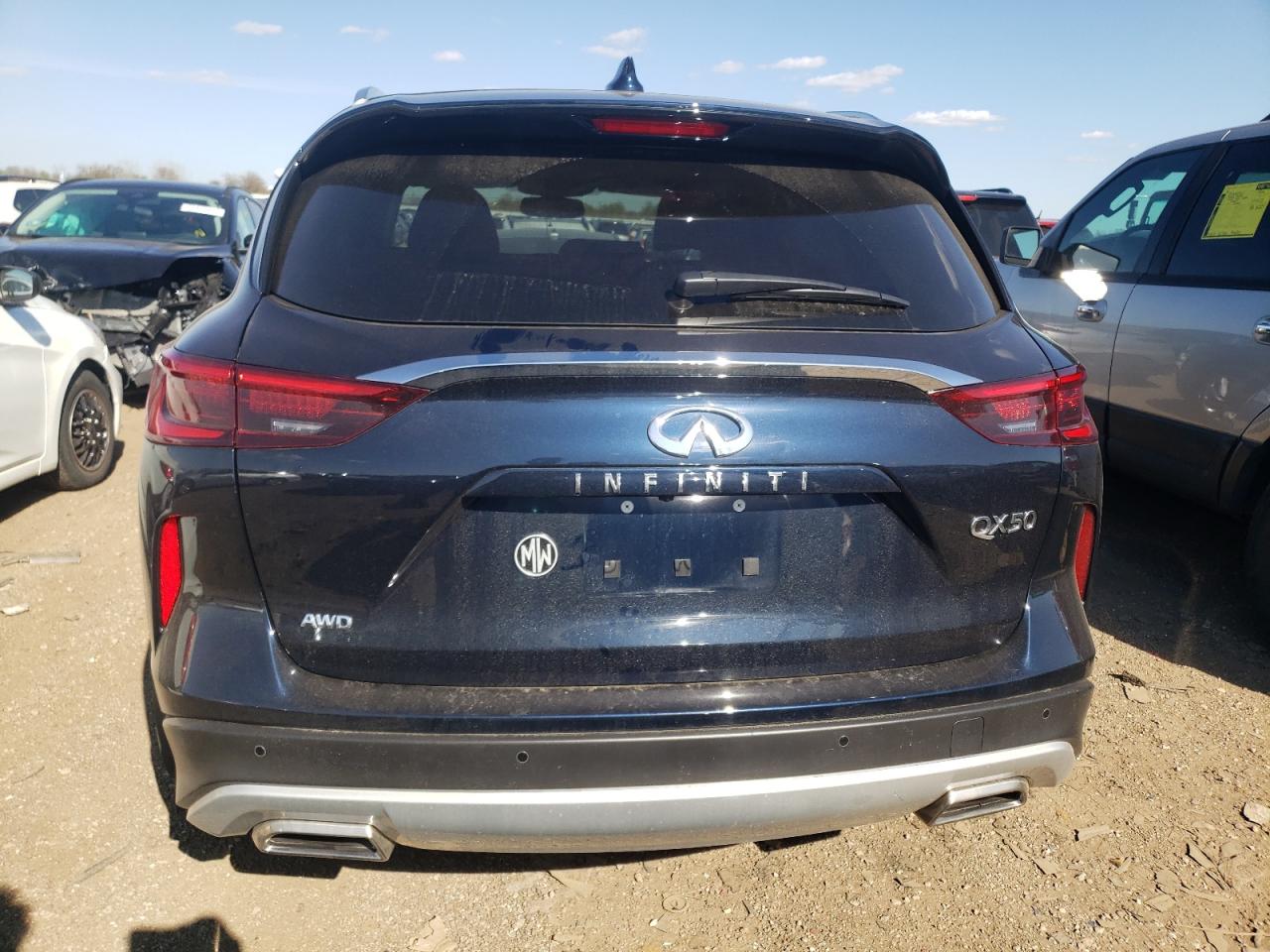 Photo 5 VIN: 3PCAJ5M37LF110908 - INFINITI QX50 