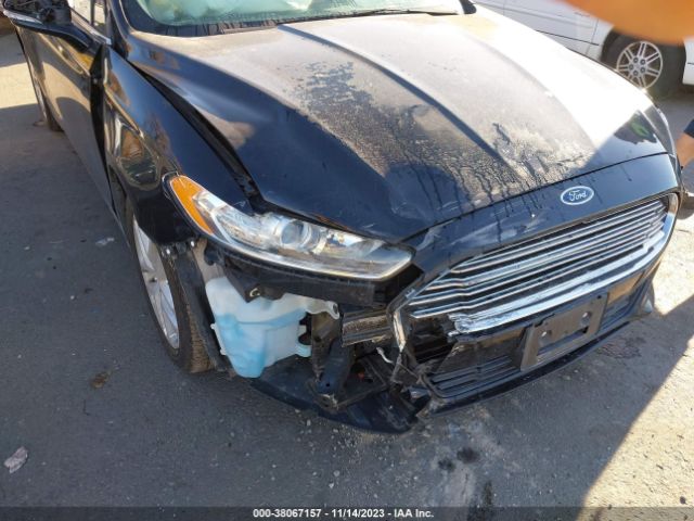 Photo 5 VIN: 3SA6P0H71CR259555 - FORD FUSION 