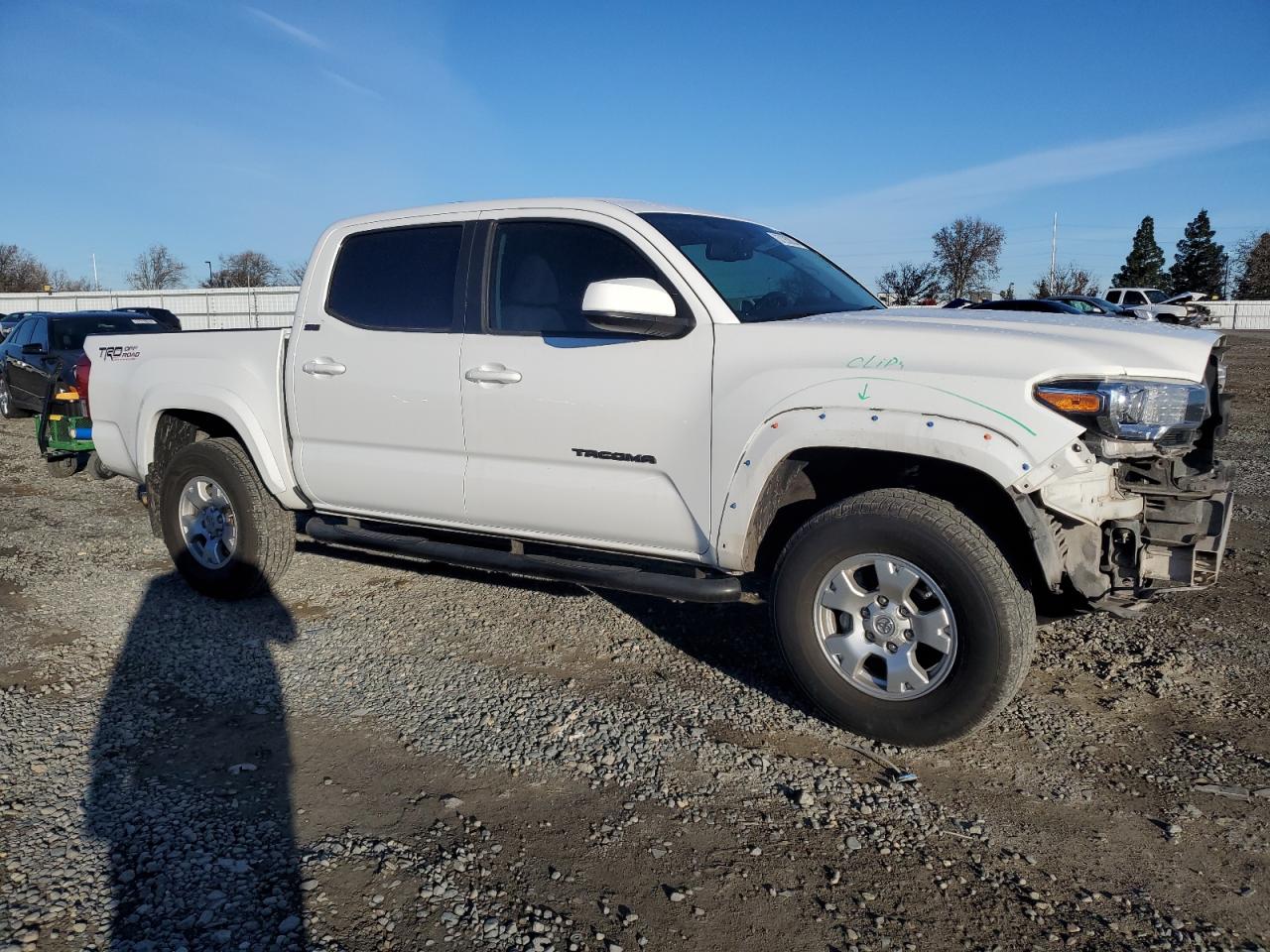 Photo 3 VIN: 3TMAZ5CN0HM045088 - TOYOTA TACOMA 