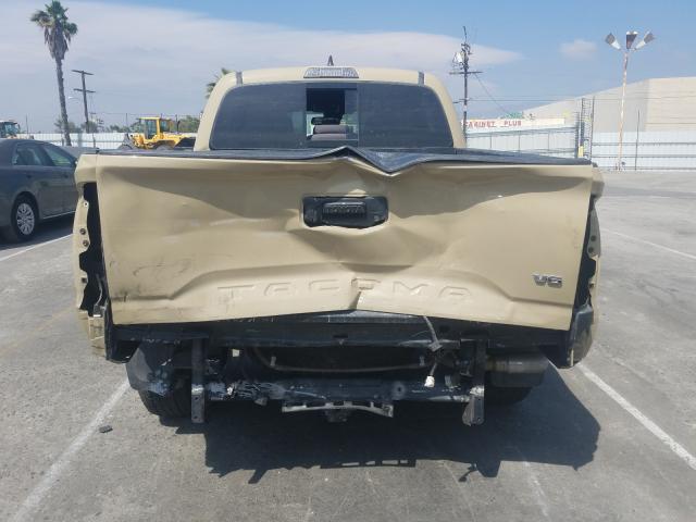 Photo 8 VIN: 3TMAZ5CN1JM053013 - TOYOTA TACOMA DOU 