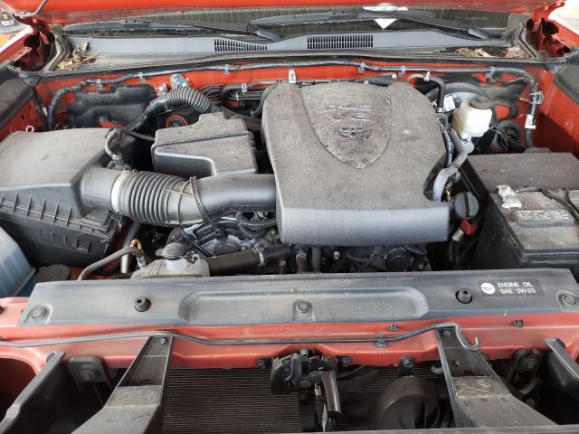 Photo 6 VIN: 3TMAZ5CN1JM058079 - TOYOTA TACOMA DOU 