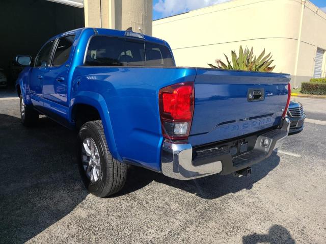 Photo 2 VIN: 3TMAZ5CN1JM064884 - TOYOTA TACOMA DOU 