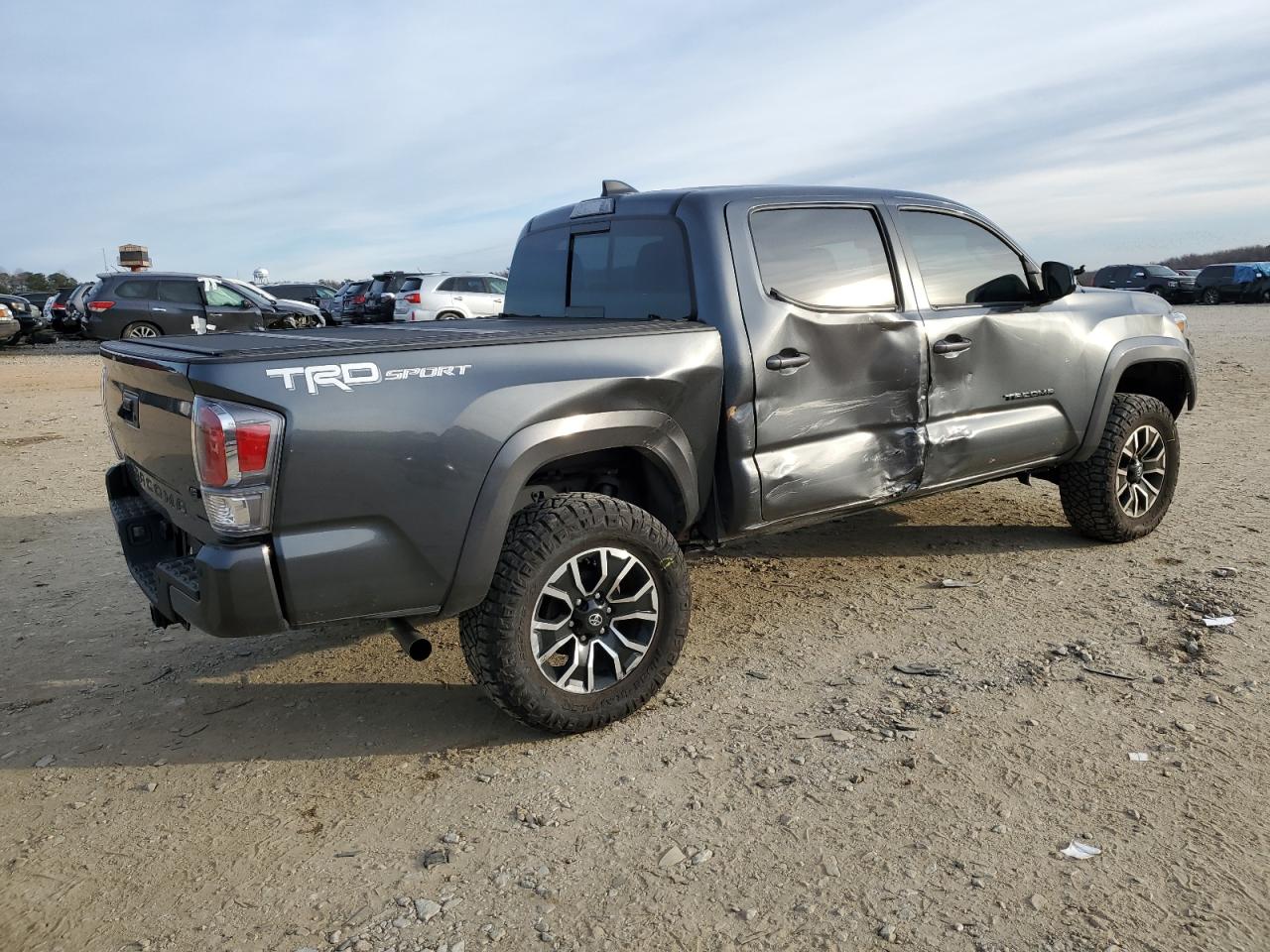 Photo 2 VIN: 3TMAZ5CN1NM188756 - TOYOTA TACOMA 