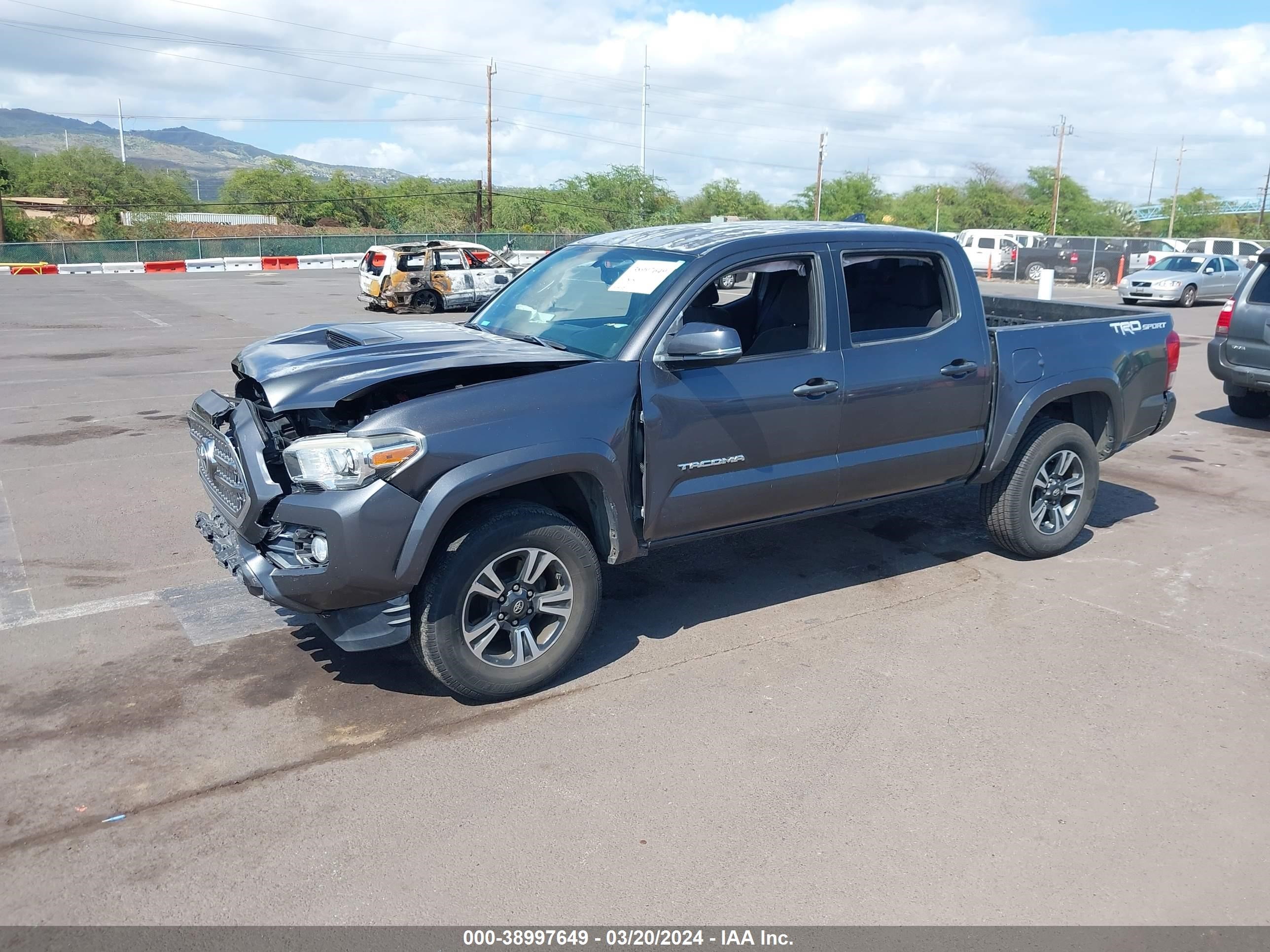 Photo 1 VIN: 3TMAZ5CN2GM014357 - TOYOTA TACOMA 