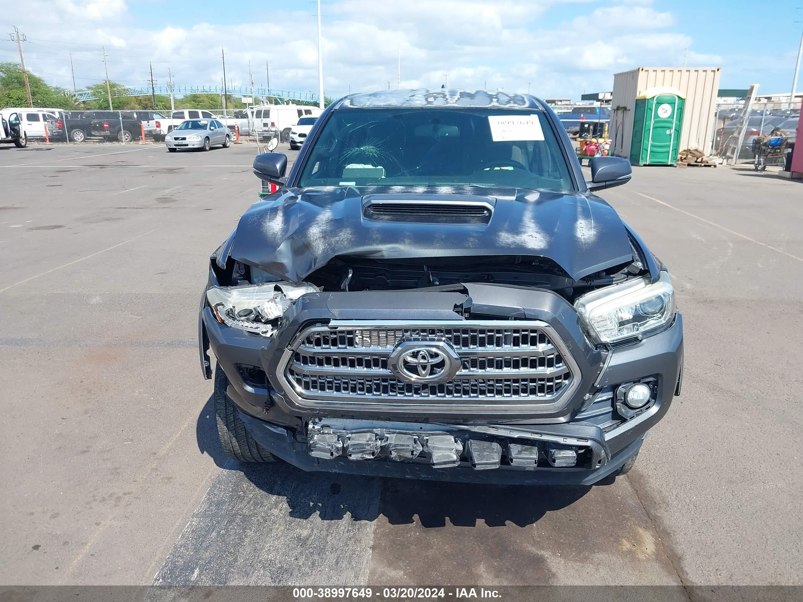 Photo 11 VIN: 3TMAZ5CN2GM014357 - TOYOTA TACOMA 