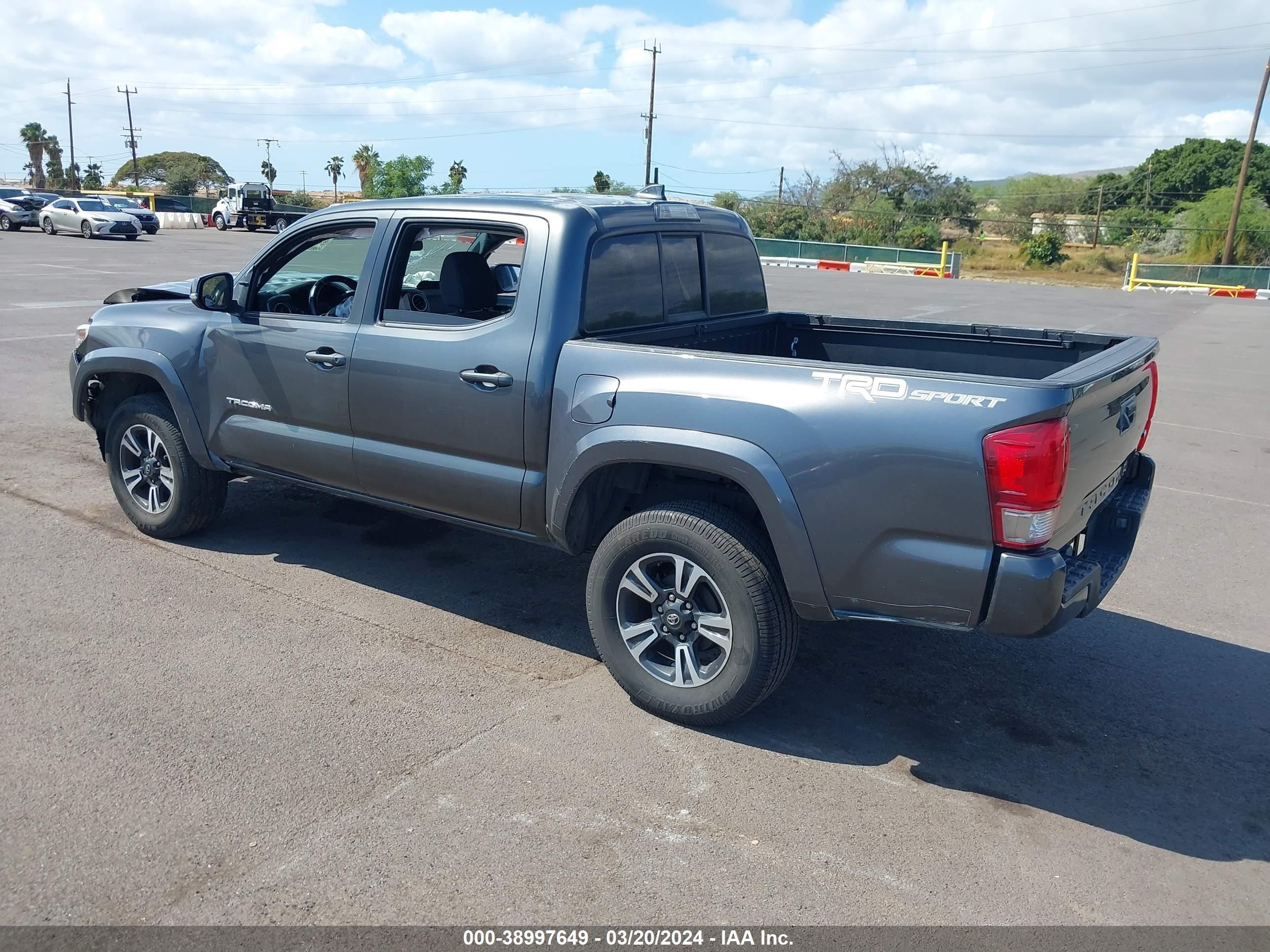 Photo 2 VIN: 3TMAZ5CN2GM014357 - TOYOTA TACOMA 