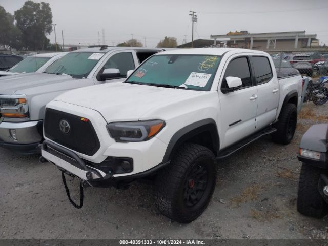 Photo 1 VIN: 3TMAZ5CN2JM060553 - TOYOTA TACOMA 