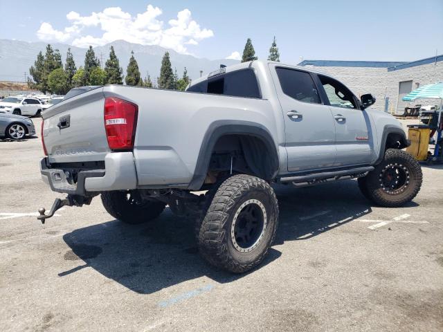 Photo 2 VIN: 3TMAZ5CN2JM063064 - TOYOTA TACOMA DOU 