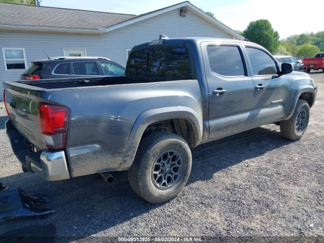 Photo 3 VIN: 3TMAZ5CN2JM067177 - TOYOTA TACOMA 