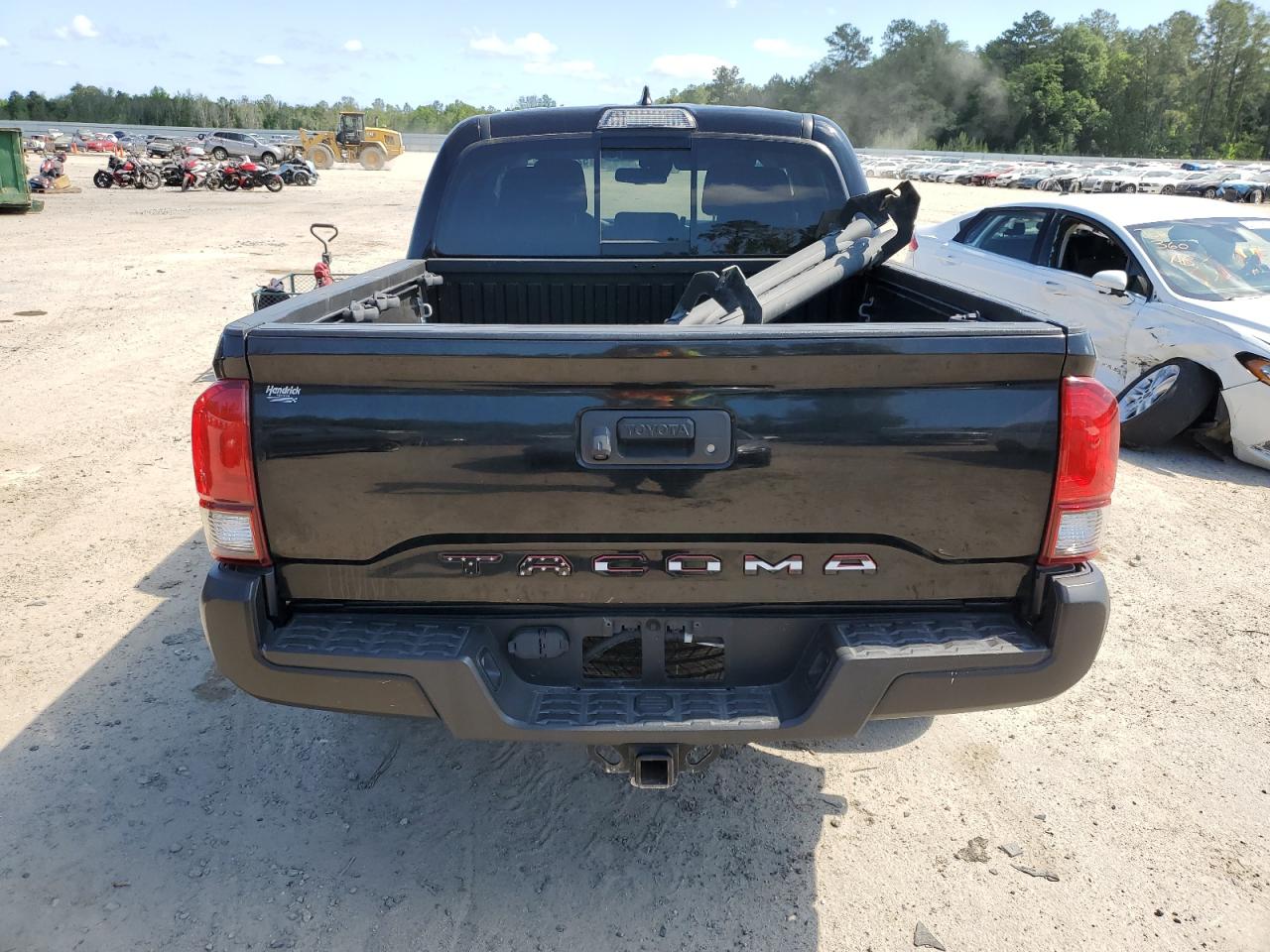 Photo 5 VIN: 3TMAZ5CN2KM092243 - TOYOTA TACOMA 