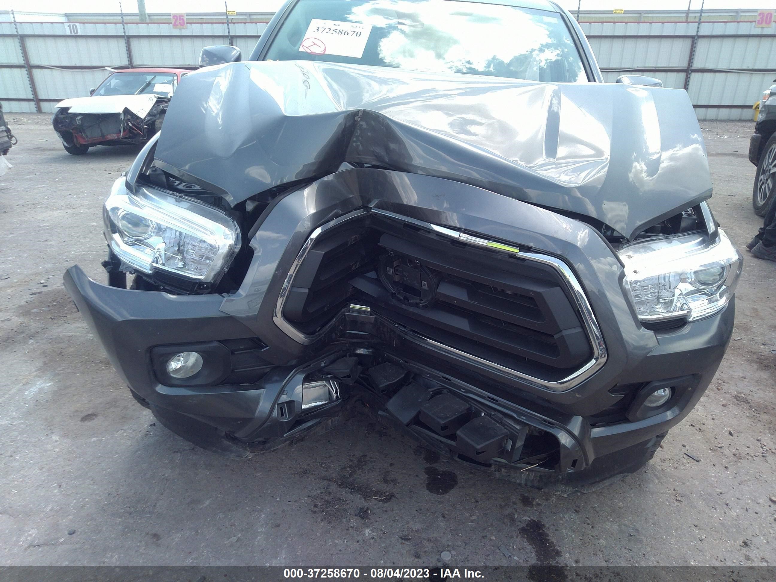 Photo 10 VIN: 3TMAZ5CN2PM207656 - TOYOTA TACOMA 