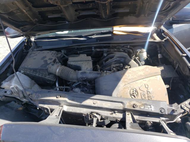 Photo 6 VIN: 3TMAZ5CN3HM038703 - TOYOTA TACOMA DOU 