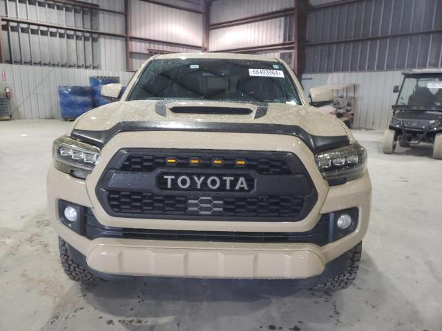 Photo 4 VIN: 3TMAZ5CN3JM055295 - TOYOTA TACOMA DOU 