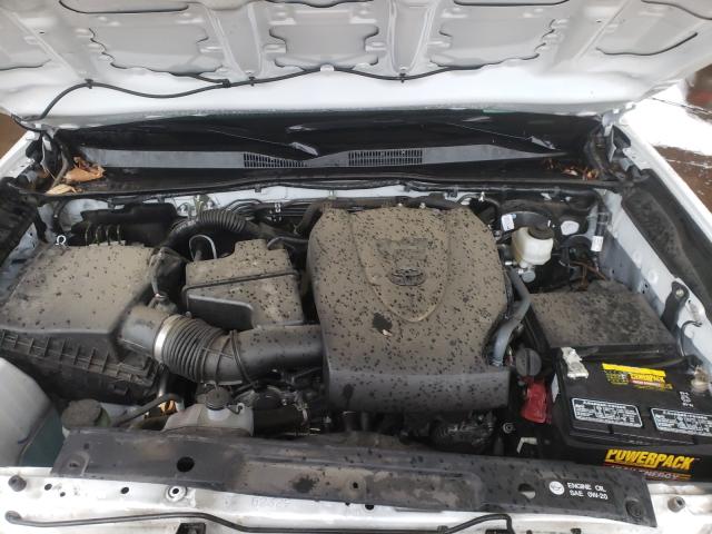 Photo 6 VIN: 3TMAZ5CN3JM058245 - TOYOTA TACOMA DOU 