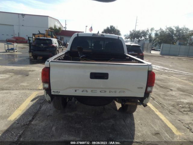 Photo 5 VIN: 3TMAZ5CN3JM060691 - TOYOTA TACOMA 