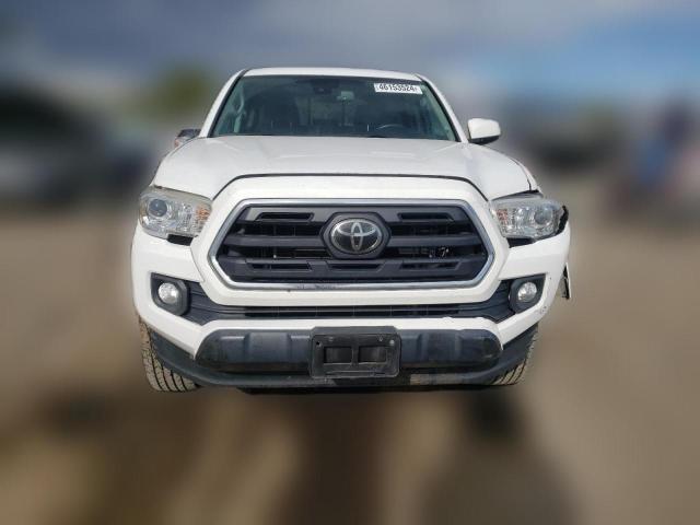 Photo 4 VIN: 3TMAZ5CN3KM085270 - TOYOTA TACOMA 