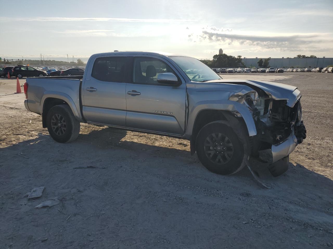 Photo 3 VIN: 3TMAZ5CN3NM165348 - TOYOTA TACOMA 