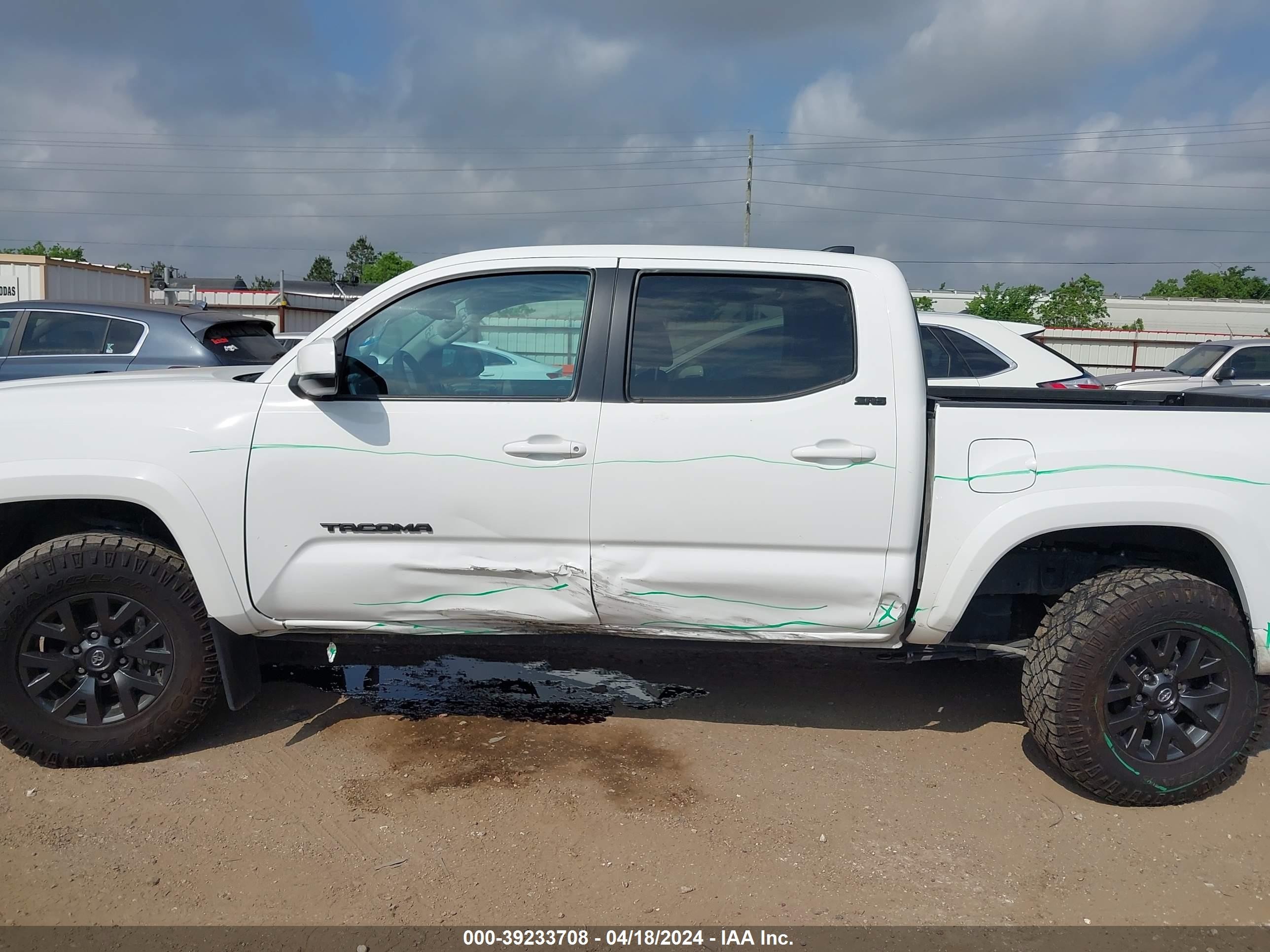 Photo 13 VIN: 3TMAZ5CN3PM199695 - TOYOTA TACOMA 