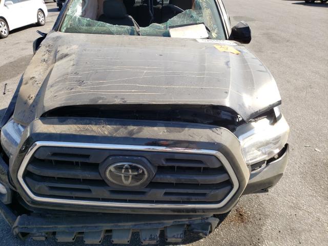 Photo 6 VIN: 3TMAZ5CN4JM054818 - TOYOTA TACOMA DOU 