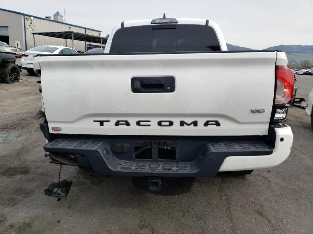 Photo 5 VIN: 3TMAZ5CN4JM077824 - TOYOTA TACOMA DOU 