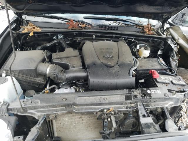 Photo 6 VIN: 3TMAZ5CN4KM091918 - TOYOTA TACOMA DOU 