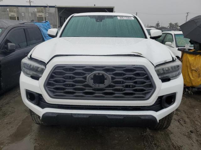 Photo 4 VIN: 3TMAZ5CN4NM171854 - TOYOTA TACOMA DOU 