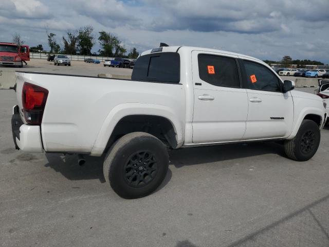 Photo 2 VIN: 3TMAZ5CN4NM174415 - TOYOTA TACOMA DOU 