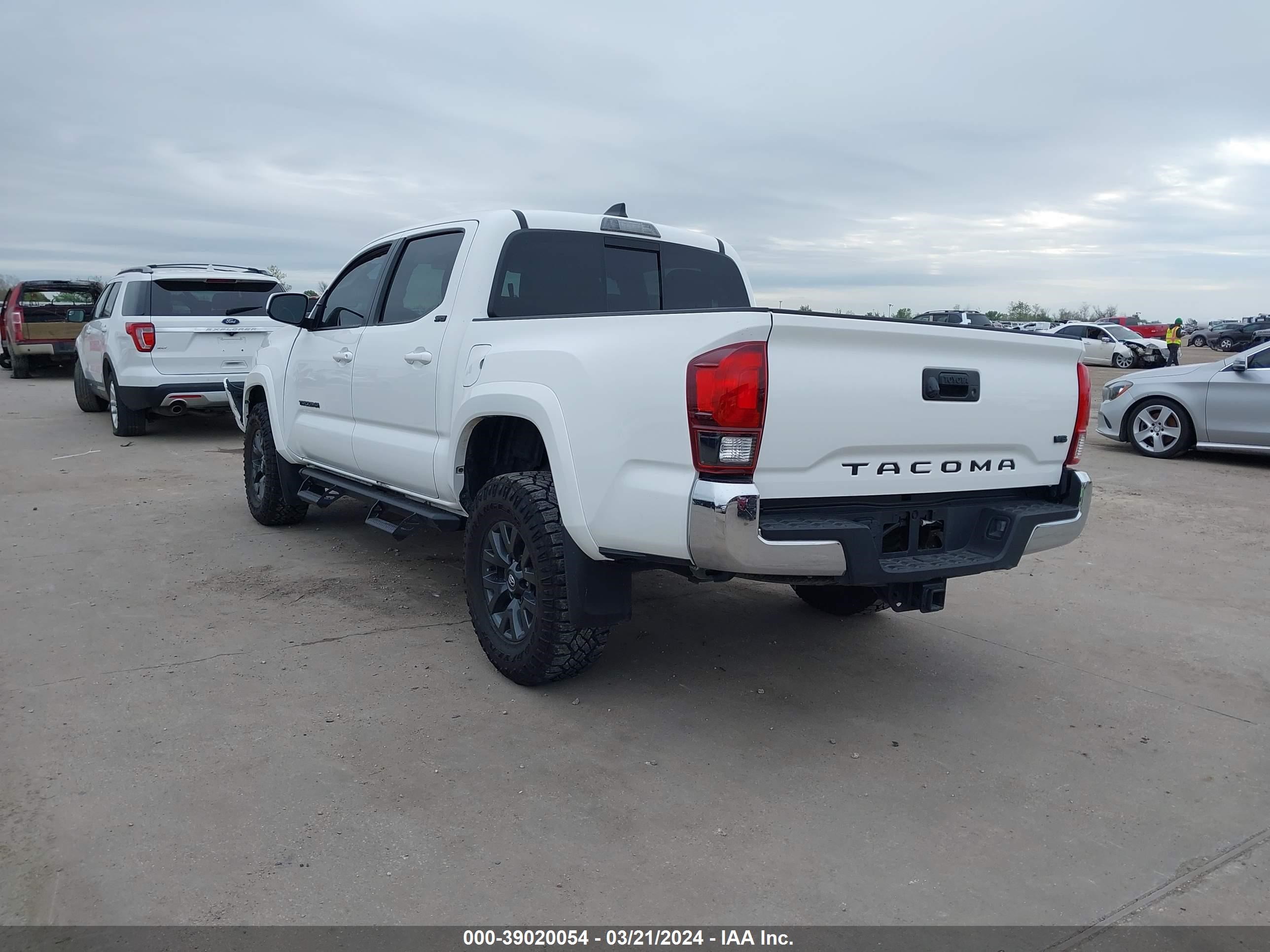 Photo 2 VIN: 3TMAZ5CN4PM201440 - TOYOTA TACOMA 