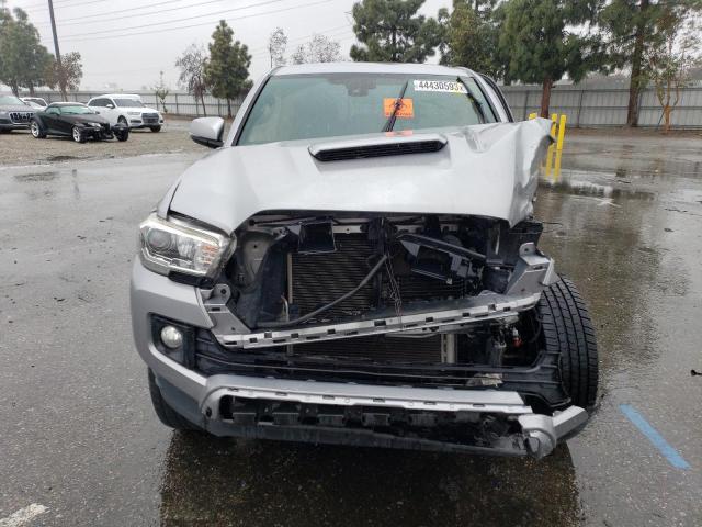 Photo 4 VIN: 3TMAZ5CN5JM065150 - TOYOTA TACOMA DOU 