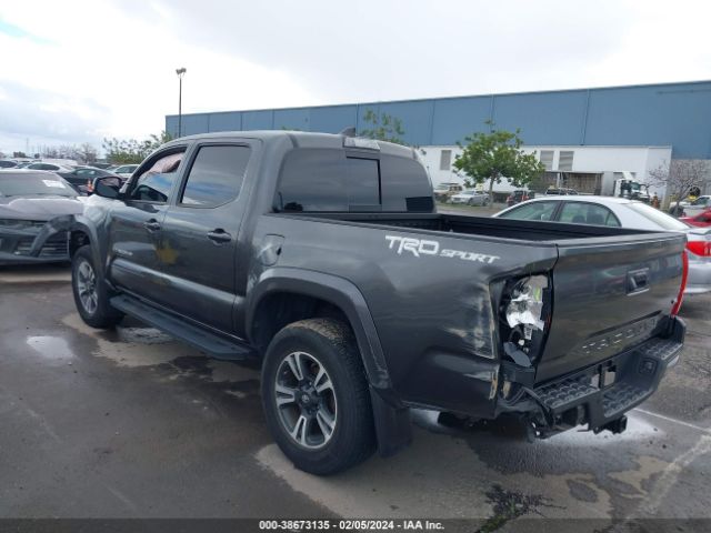 Photo 2 VIN: 3TMAZ5CN5JM065858 - TOYOTA TACOMA 