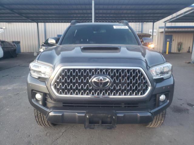 Photo 4 VIN: 3TMAZ5CN5KM102618 - TOYOTA TACOMA DOU 