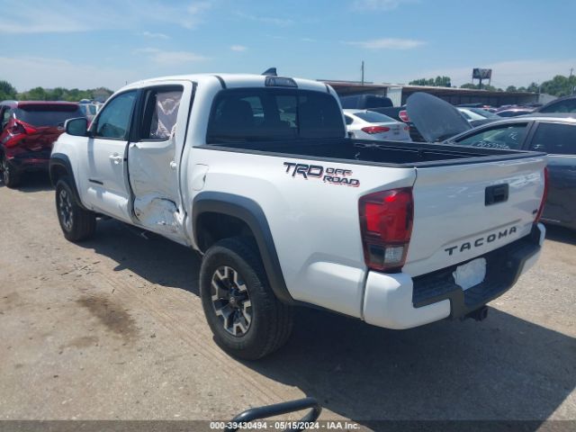 Photo 2 VIN: 3TMAZ5CN6JM062502 - TOYOTA TACOMA 