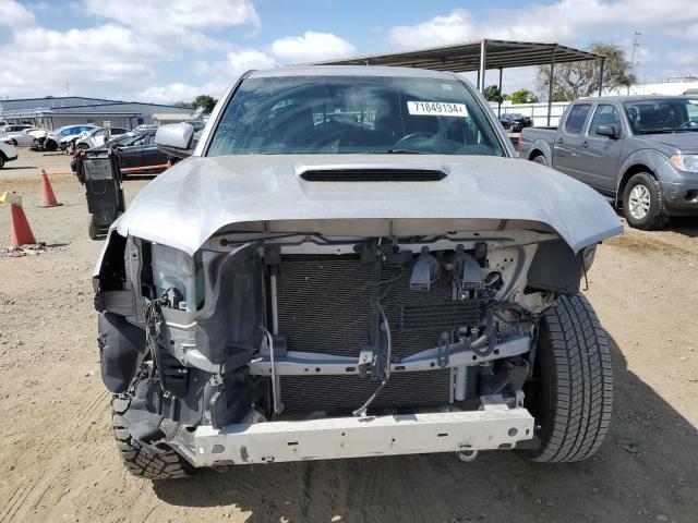 Photo 4 VIN: 3TMAZ5CN6KM089801 - TOYOTA TACOMA DOU 