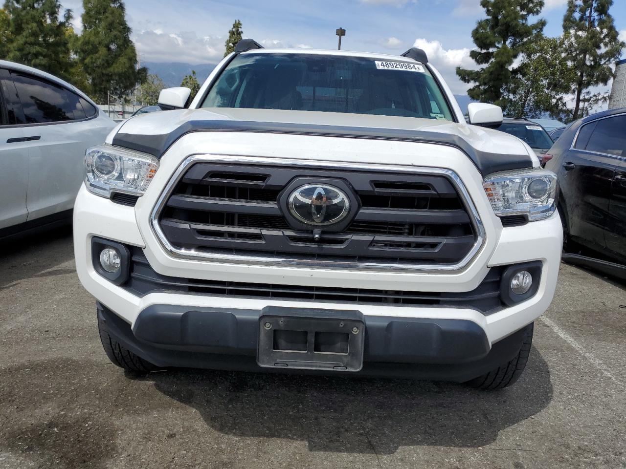 Photo 4 VIN: 3TMAZ5CN6KM104992 - TOYOTA TACOMA 