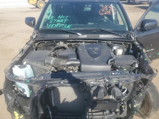 Photo 10 VIN: 3TMAZ5CN7JM060483 - TOYOTA TACOMA DOU 