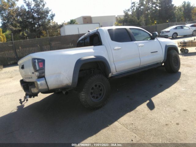 Photo 3 VIN: 3TMAZ5CN7JM066591 - TOYOTA TACOMA 