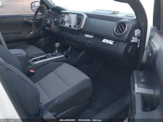 Photo 4 VIN: 3TMAZ5CN7MM146008 - TOYOTA TACOMA 