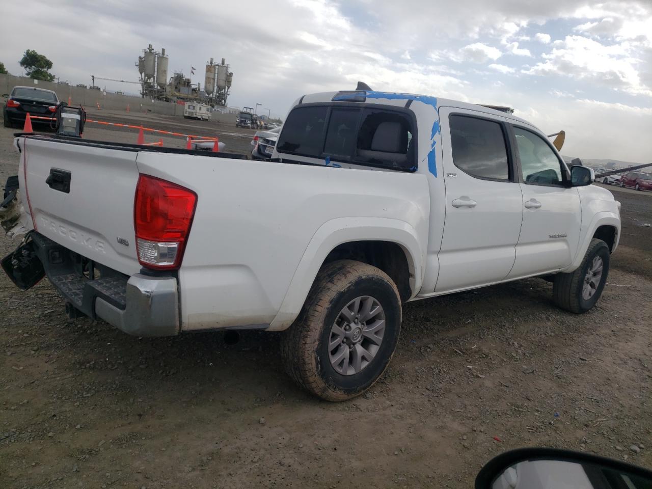 Photo 2 VIN: 3TMAZ5CN8GM003511 - TOYOTA TACOMA 