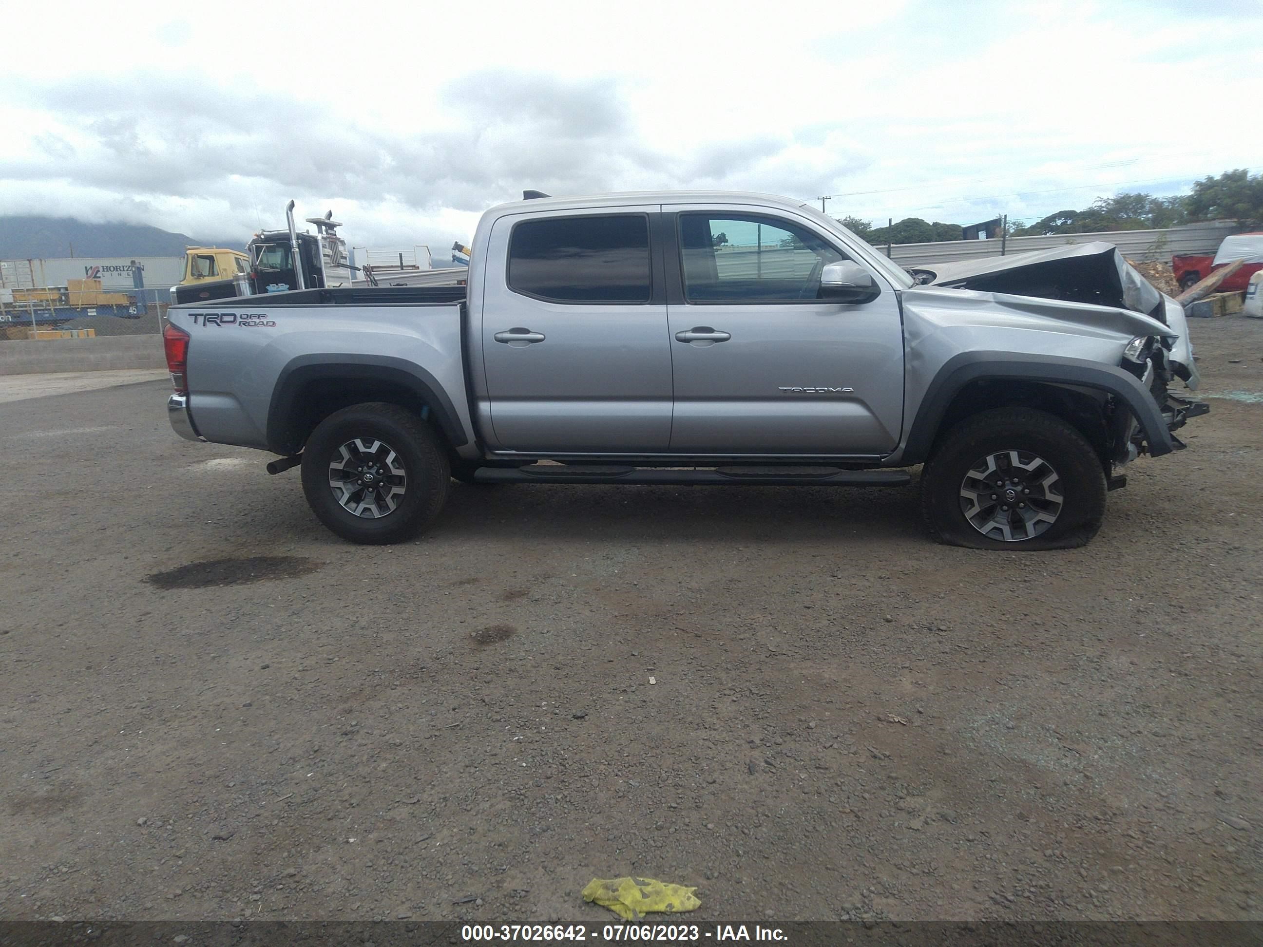 Photo 11 VIN: 3TMAZ5CN8HM033920 - TOYOTA TACOMA 