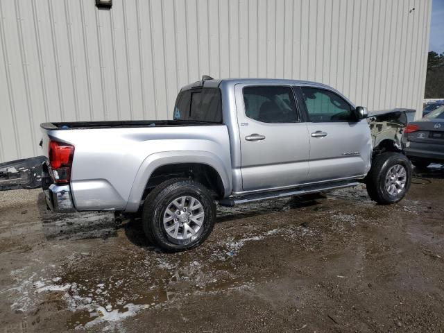 Photo 2 VIN: 3TMAZ5CN8JM071220 - TOYOTA TACOMA DOU 