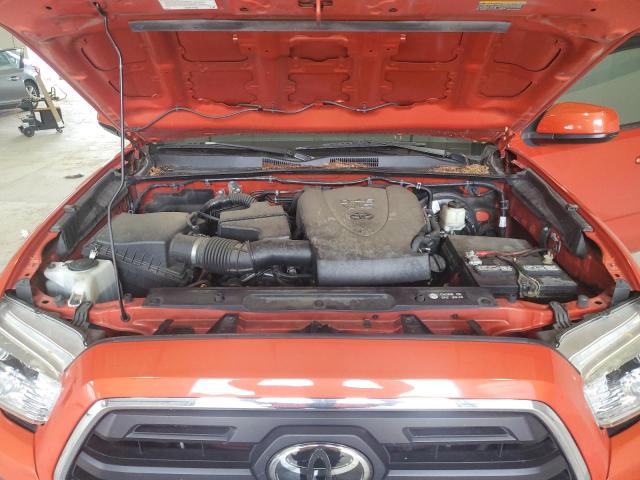 Photo 10 VIN: 3TMAZ5CN8JM076630 - TOYOTA TACOMA DOU 