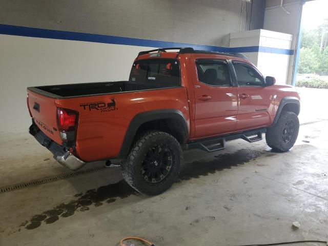 Photo 2 VIN: 3TMAZ5CN8JM076630 - TOYOTA TACOMA DOU 