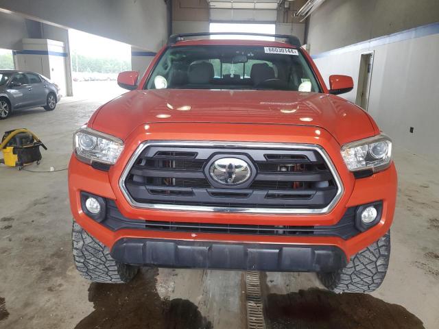 Photo 4 VIN: 3TMAZ5CN8JM076630 - TOYOTA TACOMA DOU 