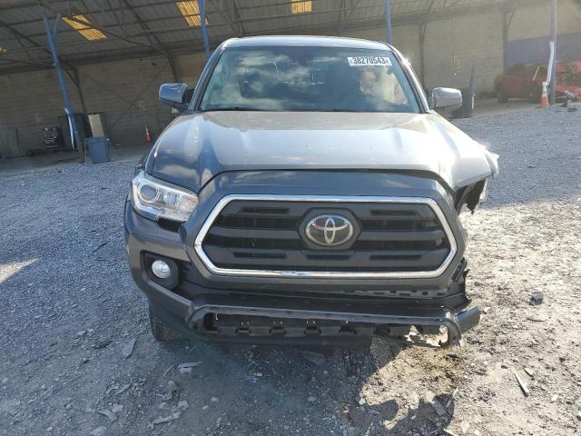 Photo 4 VIN: 3TMAZ5CN9JM064812 - TOYOTA TACOMA DOU 