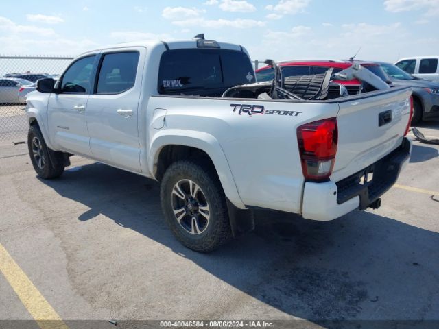 Photo 2 VIN: 3TMAZ5CN9JM071453 - TOYOTA TACOMA 